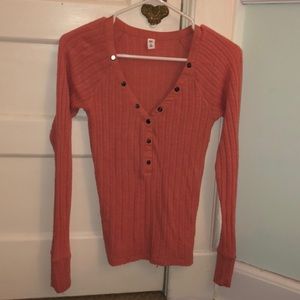 Long Sleeve Buttoned Shirt